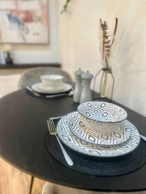 Cosy Stylish Studio Apartment Trowbridge Exteriör bild